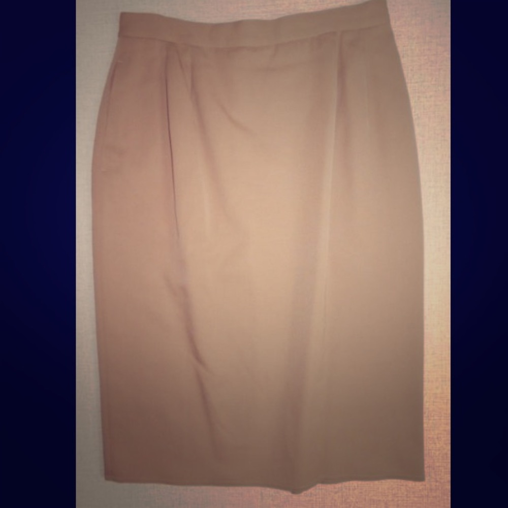 Harvey Bernard Size 10 Light Beige Wool Skirt